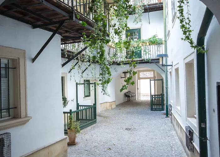 Nikolai Homes Διαμέρισμα *